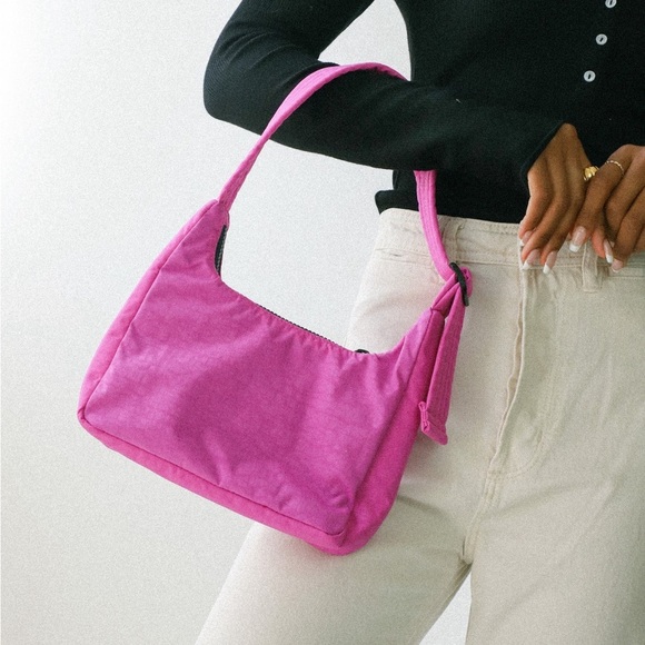 BAGGU Handbags - baggu mini nylon